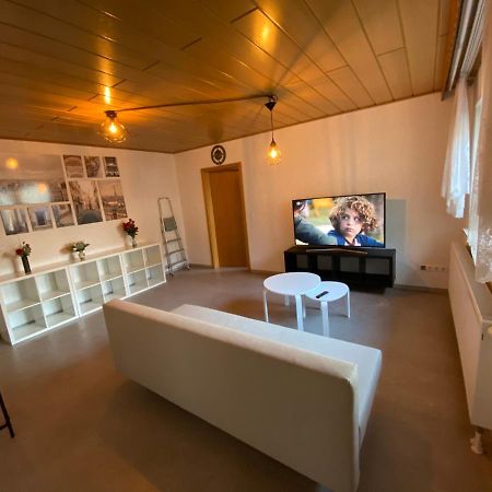 Ferienwohnung Suhad Лудвигсхафен ам Рейн Екстериор снимка